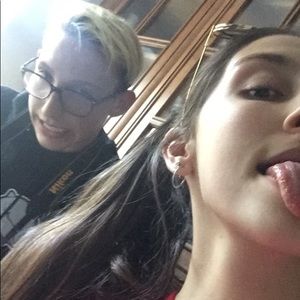 Meet your Posher, Mara